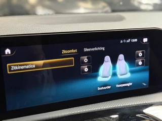 Mercedes-Benz A-Klasse Mercedes-Benz A-klasse 220 4MATIC Premium Plus AMG Night | Pano | Keyless | Sfeerverlichting | Memory seats - afbeelding nr 24