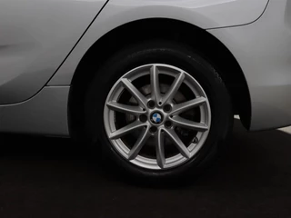 BMW 2 Serie BMW 2-serie Active Tourer 218i Executive | Navigatie | Climate control |  Parkeerhulp | Bluetooth | Cruise control | LED - afbeelding nr 28