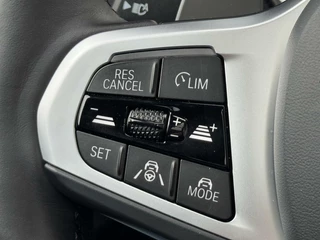 BMW 3 Serie BMW 330e Touring xDrive M-Sport|Driv. Ass. Prof|Pano|H&K|Head up|Zeer compleet|Topstaat! - afbeelding nr 22
