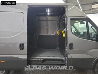 Iveco Daily Iveco Daily 35S21 3.0L 210PK 2x Schuifdeur LED ACC CarPlay L2H2 12m3 Airco - afbeelding nr 7