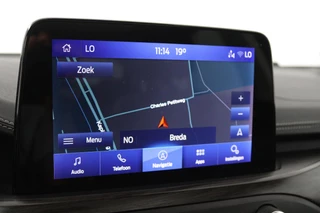 Ford Focus Ford Focus 1.0 EcoBoost Titanium Business (PANORAMADAK, TREKHAAK, ACHTERUITRIJCAMERA, STOEL/STUUR VERWARMING, SFEER) - afbeelding nr 18