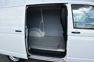 Volkswagen Transporter Volkswagen Transporter 2.0 TDI L1H1 Airco Navi Cruise 102 Pk - afbeelding nr 23
