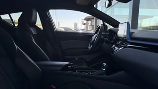 Toyota C-HR Toyota C-HR 1.8 Hyb. Exec. | Navi | Camera | Stoelverwarming - afbeelding nr 28