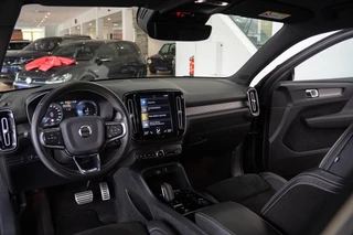 Volvo XC40 Volvo XC40 1.5 T5 262PK|R-Design|1ste Eig|LED|Leder|Trekhaak|Camera|Black Edition|Dealer Onderhouden - afbeelding nr 9