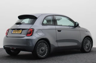 Fiat 500e Fiat 500e Icon 42 kWh Virtual Cockpit, Climate, Apple Carplay, Cruise, DAB, USB, 16'' - afbeelding nr 18