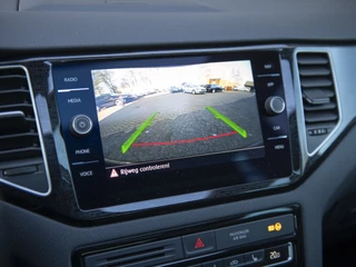 Volkswagen Golf Sportsvan | LED | Pano | Trekhaak wegklapb. | Park Assist | Voorruitverwarming | Camera achter | Winterpakket | Navi | ACC | Alarm | Spiegelpakket - afbeelding nr 17