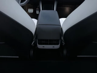 Tesla Model 3 Tesla Model 3 Performance AWD 75 kWh Pano Leer Autopilot FSD NAP - afbeelding nr 30