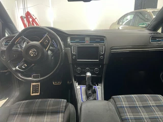 Volkswagen Golf Volkswagen Golf 1.4 TSI GTE - afbeelding nr 11