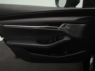 Mazda 3 Mazda 3 2.0 SkyActiv-X Comfort automaat met Bose/Leer pakket met all-weather banden : dealer onderhouden - afbeelding nr 11