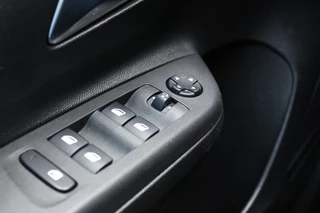 Opel Corsa | Navigatie | Camera | Privacy Glass | Dealer ond. - afbeelding nr 13
