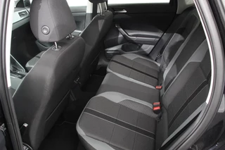 Volkswagen Polo Volkswagen Polo 1.0 TSI DSG Style 110Pk | Navigatie | Apple Carplay/Android Auto | Climate Control | Virtual Cockpit | Adaptive Cruise Control | Parkeersensoren | Lane Assist | Privacy Glass | - afbeelding nr 11
