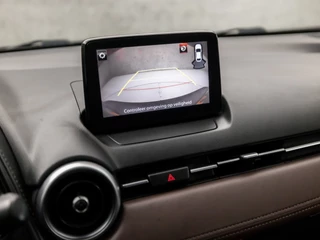 Mazda CX-3 (HEAD-UP DISPLAY, CLIMATE, CAMERA, STOELVERWARMING, LEDEREN SPORTSTOELEN, PARKEERSENSOREN, DAB+, KEYLESS, NIEUWSTAAT) - afbeelding nr 18