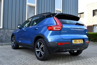 Volvo XC40 Rijklaarprijs-Garantie Leder Interieur Panorama dak Led Camera - afbeelding nr 3