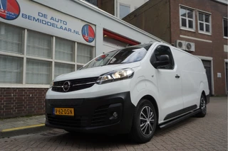 Opel Vivaro-e L3H1 Innovation 75 kWh | Dodehoek | HUD | Apple | Camera | PDC v+a | Navi |