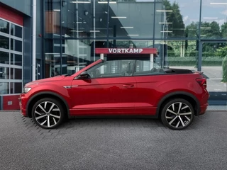 Volkswagen T-Roc Volkswagen T-Roc Cabrio 1.5 TSI DSG R-LINE TREKHAAK/CAMERA/LEDER/BEATS-AUDIO/NAVI/ACC/CARPLAY - afbeelding nr 8