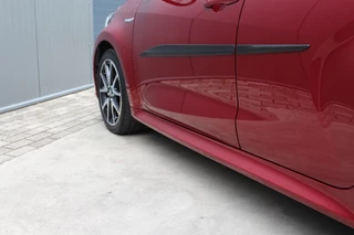 Toyota Yaris Toyota Yaris 1.5 Hybrid Executive Zwart dak Leder bekleding - afbeelding nr 12