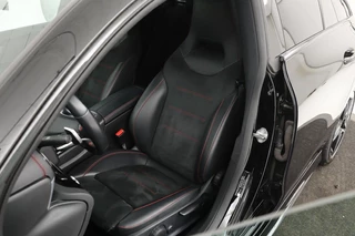 Mercedes-Benz CLA Mercedes-Benz CLA-klasse 250e AMG Night | Stoelverwarming | Carplay |  Camera | Sfeerverlichting | Leder/Alcantara | Full LED | Widescreen - afbeelding nr 5