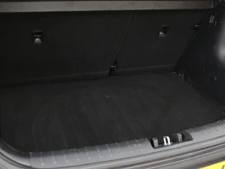 Kia Stonic Kia Stonic 1.0 T-GDi ComfortPlusLine Navigator | Trekhaak |  Camera | Carplay | Navigatie | Cruise control | Airco | Bluetooth | Parkeerhulp - afbeelding nr 10