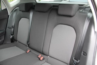 SEAT Arona SEAT Arona 1.0 TSI Reference | CarPlay | Camera | Navi | Airco | Cruise | Lane assist | Front assist | Seat connect | LMV18'' Goede banden | Rijdt erg zuinig | Hoge instap | Zeer nette auto - afbeelding nr 34