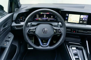Volkswagen Golf Volkswagen Golf 2.0 TSI R 4Motion Performance Akrapovic HUD - afbeelding nr 17