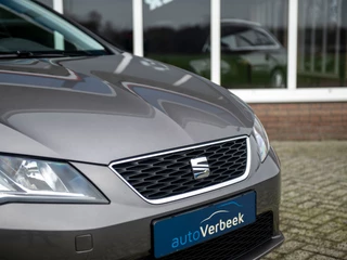 SEAT Leon | Navigatie & Apple Carplay/Android Auto | Parkeersensoren | Hoogteverstelling stoelen | Climate control | Donker getint glas | Cruise control - afbeelding nr 15