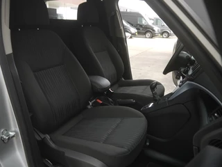 Opel Zafira Opel Zafira 1.6 CDTi EURO 6 Van BPM VRIJ!! GRIJS KENTEKEN!! - afbeelding nr 27