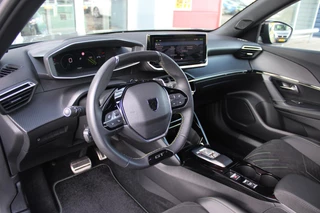 Peugeot 2008 Peugeot 2008 1.2 130PK AUTOMAAT GT PACK | NAVIGATIE | FULL LED KOPLAMPEN | DRAADLOZE APPLE CARPLAY/ANDROID AUTO | ADAPTIVE CRUISE CONTROL | CAMERA VOOR + ACHTER | CLIMATE CONTROL | LICHTMETALEN VELGEN 17