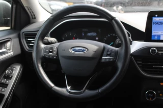 Ford Focus Ford Focus Wagon 1.0 EcoBoost Trend Edition Business / Apple CarPlay / Navigatie / Parkeerhulp V+A / Keyless / 16'' / Sportstoelen / Cruise Control - afbeelding nr 16