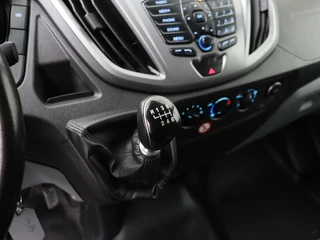 Ford Transit Ford Transit 2.0TDCI 130PK L3H2 Werkplaats | 2800Kg Trekhaak | Camera | Airco | Cruise | 3-Persoons - afbeelding nr 15