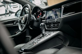 Porsche Macan Porsche Macan 3.0 S | Pano | Stoelverwarming | Sportuitlaat | Luchtvering | Trekhaak | - afbeelding nr 25