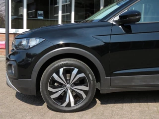Volkswagen T-Cross Volkswagen T-Cross 1.0 TSI LIFE / 17 Inch / Navi / Adap.cruise / BOVAG garantie - afbeelding nr 6