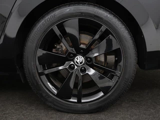 Škoda Superb Skoda Superb 1.4 TSI iV Sportline | Leder/Alcantara |  Stoel & stuurverwarming | Adaptive cruise | Matrix LED | Camera | Navigatie | Keyless | Carplay | Navigatie | Memory | Virtual Cockpit | PHEV - afbeelding nr 38