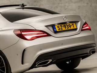 Mercedes-Benz CLA Mercedes-Benz CLA 180 AMG Sport Automaat (SCHUIFDAK, APPLE CARPLAY, GROOT NAVI, LEDER/ALCANTARA, STOELVERWARMING, SPORTSTOELEN, CRUISE, KEYLESS START, NIEUWSTAAT) - afbeelding nr 11