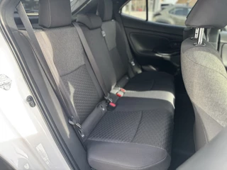 Toyota Yaris Cross Parkeersensoren V+A, Dodehoeksensor, Navigatie , All-in Rijklaarprijs - afbeelding nr 19