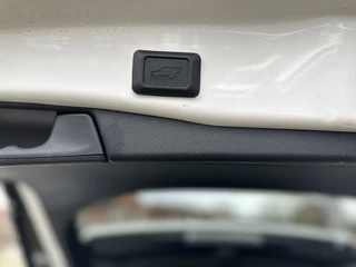Toyota RAV4 - afbeelding nr 15