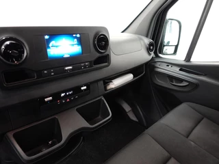 Mercedes-Benz Sprinter Mercedes-Benz Sprinter 317 L3H2 170PK Automaat  3500KG Trekhaak Airco Navi Cruise control  Carplay - afbeelding nr 19