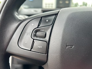 Citroën C4 Citroën C4 1.2 PURETECH SHINE AIRCO/ECC/CRUISE/NAVI/PDC/TREKHAAK/ENZ. - afbeelding nr 27