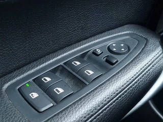 BMW 1 Serie BMW 1-serie 125i M Sport Edition| Stoelverwarming | Navi | LED | 218 Pk | - afbeelding nr 17