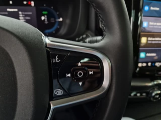 Volvo XC60 Volvo XC60 2.0 T6 Plug-in hybrid AWD Plus Dark 350pk | Elek. panodak | Elektrische stoelen met geheugen | - afbeelding nr 11