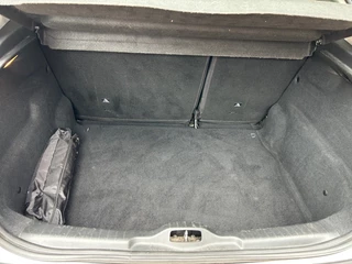 Citroën C4 Citroën C4 1.2 PURETECH SHINE AIRCO/ECC/CRUISE/NAVI/PDC/TREKHAAK/ENZ. - afbeelding nr 11