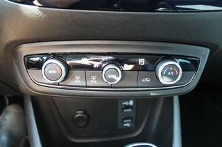 Opel Crossland X Opel Crossland X 1.2 Turbo Ultimate | Clima | Camera | Navi | Blind spot - afbeelding nr 15