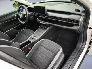 Jeep Avenger Jeep Avenger Longitude 54 kWh (157 PK) 1e-Eig. & Dealer-Onderh. BOVAG-Garantie. NL-Auto. - afbeelding nr 16
