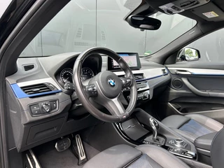 BMW X2 BMW X2 xDrive20i M Sport Shadow Panoramadak ACC HUD Sfeerlicht - afbeelding nr 15