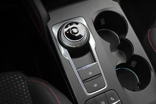 Ford Focus Ford Focus Wagon 1.5 EcoBoost ST Line Business / Camera / Navigatie / Keyless / B&O / 17'' / Stuurverwarming / DAB / Dodehoek / Cruise Control - afbeelding nr 24