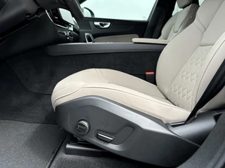 Volvo XC60 Volvo XC60 2.0 T6 Plug-in hybrid AWD Essential | Modeljaar 2026 | Forest Lake | Driver Assist | Climate pack | Park Assist - afbeelding nr 13