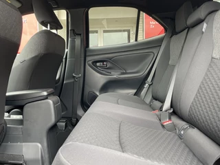 Toyota Yaris Cross Toyota Yaris Cross 1.5 Hybrid 130 Dynamic | Comfort Pack | Sensoren v/a | Stoelverw - afbeelding nr 7