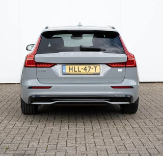 Volvo V60 Volvo V60 T6 Plug-in hybrid AWD Plus Dark | HK Audio | 19