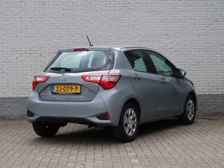 Toyota Yaris Toyota Yaris 1.0 VVT-i Comfort 5-drs. BTW-auto - afbeelding nr 2