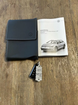 Volkswagen Golf Volkswagen Golf 1.0 eTSI Life Business NIEUW MODEL I DIGI DASHB. I FULL LED I NAVI + CAMERA - afbeelding nr 7