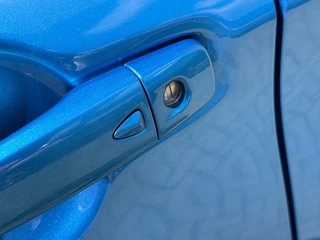 Nissan QASHQAI Nissan QASHQAI 1.3 DIG-T 140pk N-CONNECTA CARPLAY/PANODAK/360CAMERA/1e EIG/NL-AUTO - afbeelding nr 29